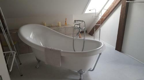 Apartamento Bahnhof Kappel-gr�nwald - Ferienwohnung Erste Etage