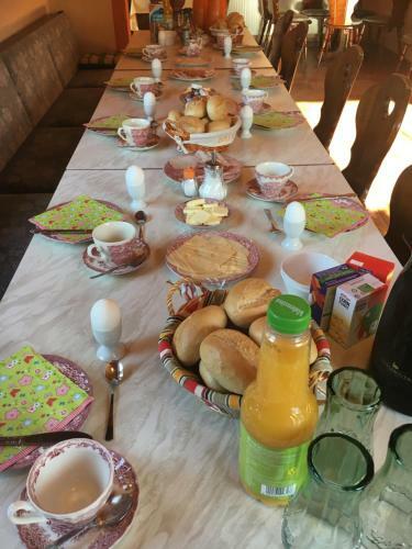 Hostal Altes Gasthaus Leuna Pension