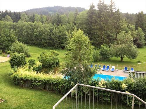 Ruhiges Doppelzimmer Im Hotel Ahornhof