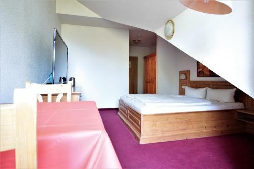 Ruhiges Doppelzimmer Im Hotel Ahornhof