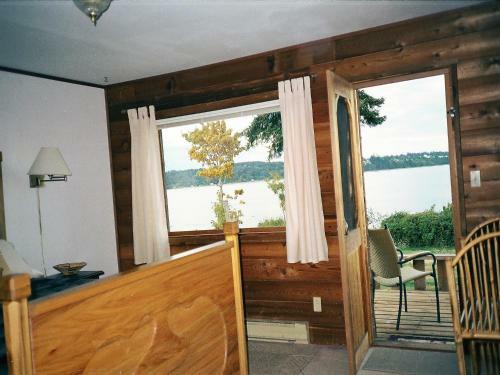 Beach House Bed And Breakfast