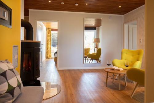 Elli�s Hus