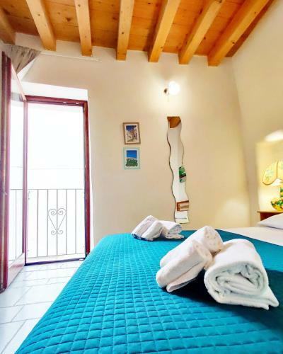 C'era UNA Volta Apartments