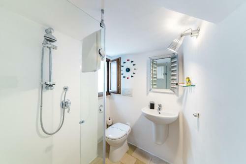 Itaca Home To Explorers In Polignano A Mare