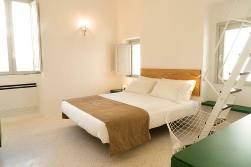 Hostal Donna Domenica Boutique Suites