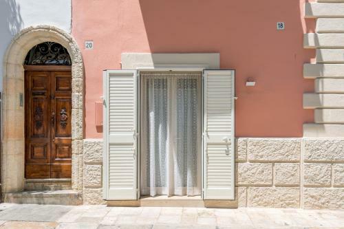 Hostal La Vite Bianca - Short Lets, Locazione Turistica