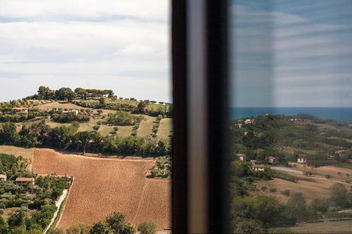 Hostal Red House Accomodation Potenza Picena