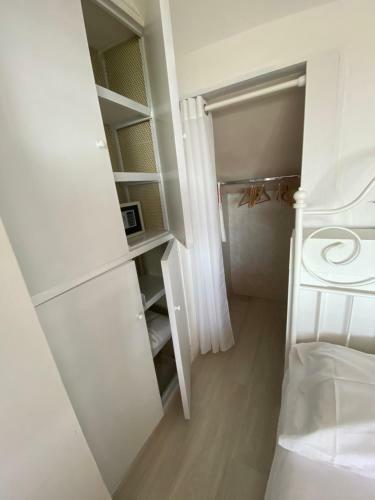 Hostal Red House Accomodation Potenza Picena