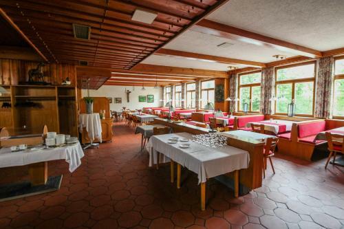 Hostal Hotel-restaurant Buger Hof