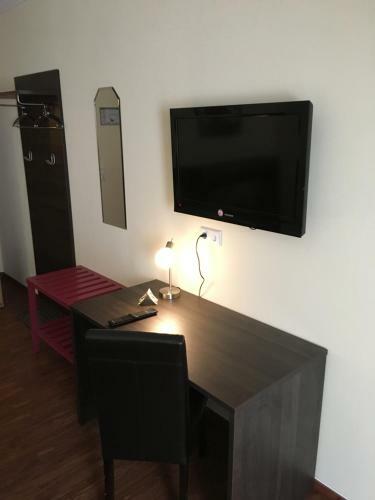 Hostal Hotel-restaurant Buger Hof