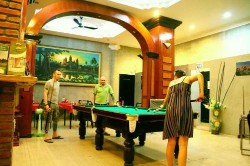 Hometown Hotel