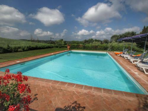 Cosy Farmhouse In Proceno With Swimming Pool