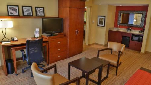 Hotel Courtyard Biloxi North/d'iberville