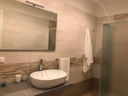 Hostal E La Luna Buss�