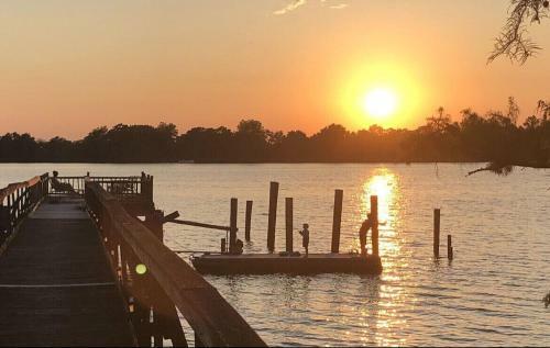 Moon Lake Getaway
