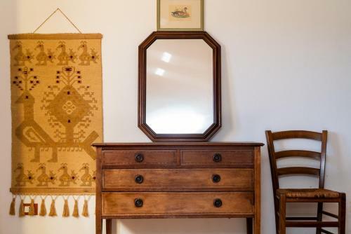 Hostal Nora Guesthouse Rooms And Villas