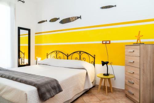 Hostal Nora Guesthouse Rooms And Villas
