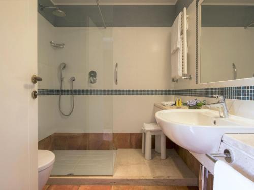 Spacious Apartment In Sardegna With A Swimming Pool