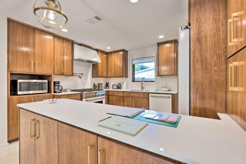 Mid-century Dream Home Less Than Half-mile To Beach!