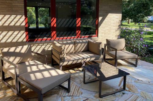 Mid-century Dream Home Less Than Half-mile To Beach!