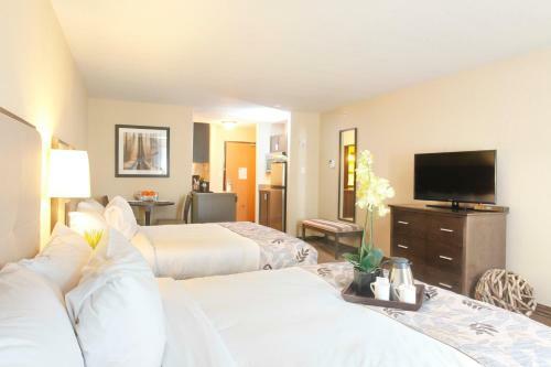Hotel Pomeroy Inn & Suites At Olds College