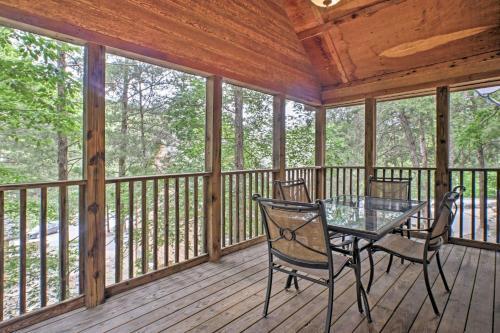 Branson West Retreat 2 Suites With Ideal Location!