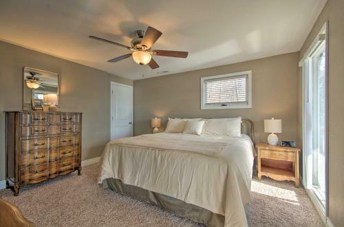 Stunning Lake Ozark Retreat With Dock And Boat Slip!