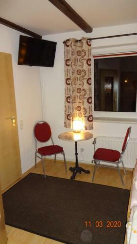 Hostal Pension "am Schlo�"