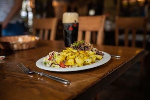 Posada Gasthof Alte Schmiede G*** L�ckendorf