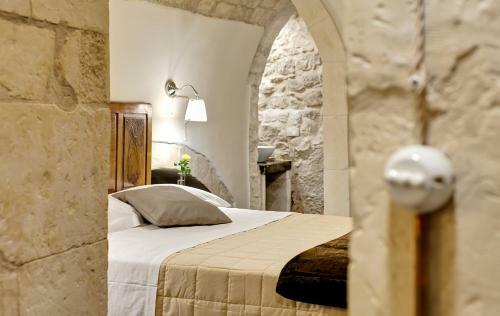 Hostal Sabbinirica