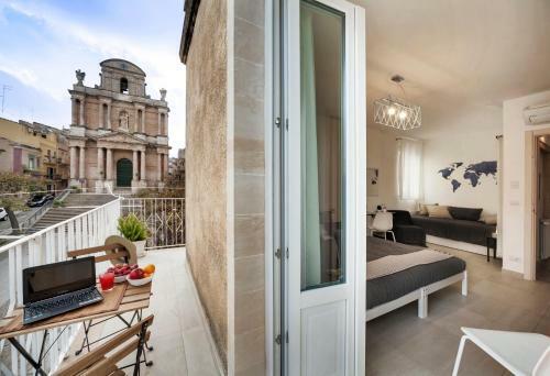Piazza Salvatore 7, Camere Con Vista