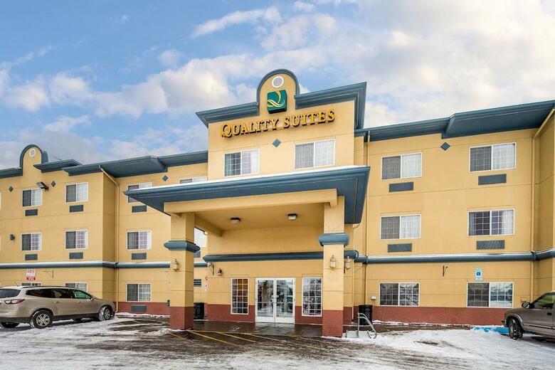 Hotel Quality Suites Historic Downtown