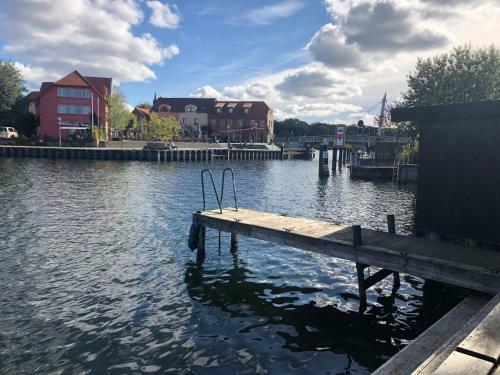 Apartamento Ferienwohnungen Wassergrundst�ck Malchow