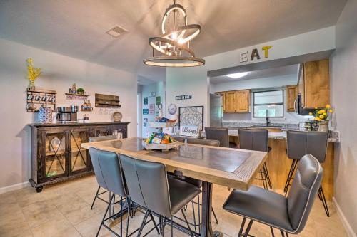 Apartamento Resort Condo On Golf Course About 4 Mi To Strip!