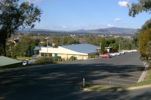 Motel Commercial Golf Resort