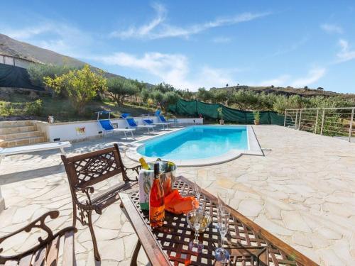 Villa Stellar Apartment In Realmonte With Shared Swimming Pool