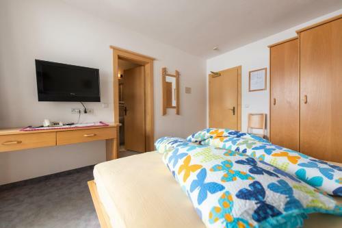 Bed & Breakfast Garni Froy