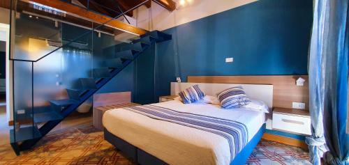 Hostal Duomo Attic (rooms)