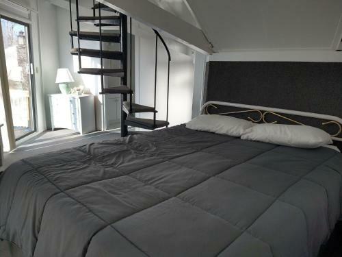 Unit 17 - Treetop 2 Bedroom Villa