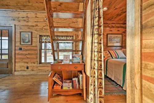 Greenfield Cabin With Screened-in Porch And Fire Pit!
