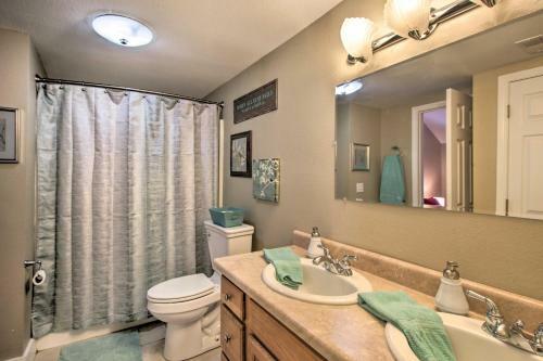 Turtle Rock - Ironton Cabin With Furnished Patio!