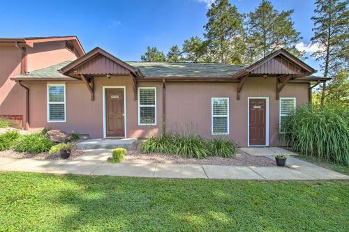 Turtle Rock - Ironton Cabin With Furnished Patio!