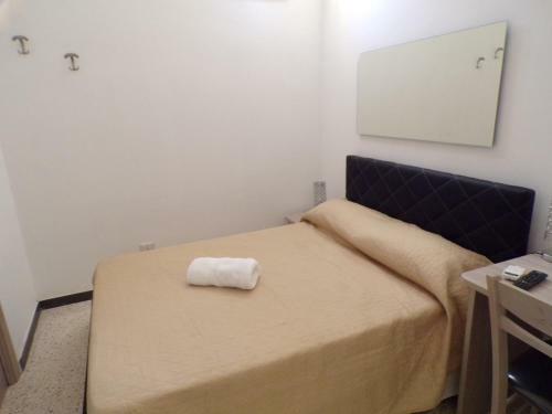 Hostal Nuova Aurora Rent Rooms