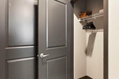 Apartamento Flashcube - Lux Dt Apts With Free Parking By Zencity