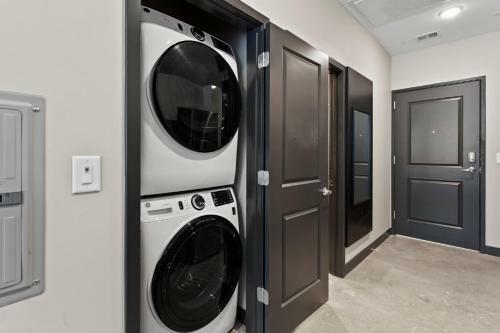 Apartamento Flashcube - Lux Dt Apts With Free Parking By Zencity