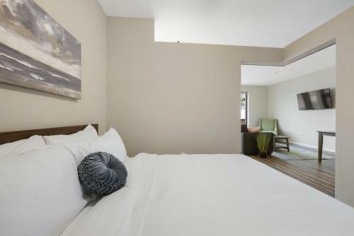 All In One Resort Style Vacation With Pool 335