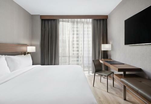 AC Hotel By Marriott St Louis Central West End