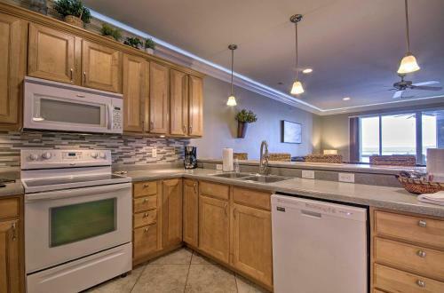 Apartamento Lands End Condo With Resort Perks And Balcony!