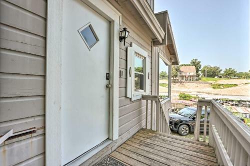 Osage Beach Family Hideaway On No-wake Cove!