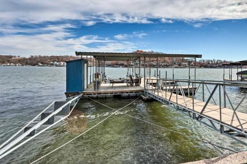 Lick Branch Cove Home With Boat Slip And 2 Decks!